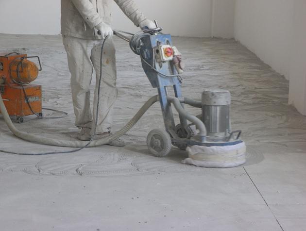 地坪漆施工現(xiàn)場作業(yè)圖